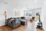 300 Gilchrist St - Photo 6