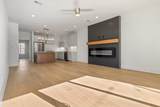 824E Watts Ln - Photo 16