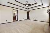 1240 Chinook Circle - Photo 18
