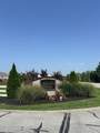 1086 Golf View Way - Photo 20