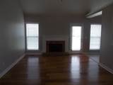 2229 Dewey Dr - Photo 2
