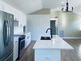 1132 Peter Pan St - Photo 5