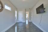 2810 Gear St - Photo 12
