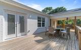 414 Roberts St - Photo 16