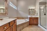 1077 Woodbury Falls Dr - Photo 17