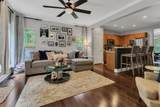1077 Woodbury Falls Dr - Photo 10