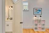 724 W Bell Avenue - Photo 10