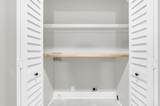 110 E Mcknight Dr - Photo 17