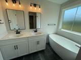 1313 Isaiah Dr - Photo 9