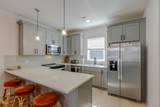 632 Markham St - Photo 12