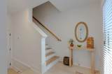 632 Markham St - Photo 6