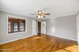 924 E Madison Ave - Photo 10