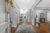 513 Barrington Dr - Photo 2