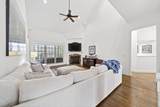 100 Gaston St - Photo 19