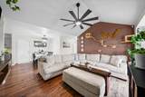 276 Moncrest Dr - Photo 4