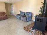 129 Oak St - Photo 5