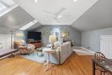 208 Coronation Ct - Photo 19