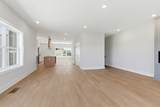 1121 Lawrence Ave - Photo 17