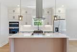 1121 Lawrence Ave - Photo 20