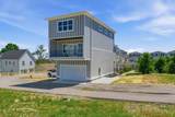 1121 Lawrence Ave - Photo 39