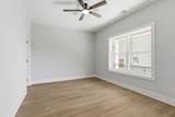1121 Lawrence Ave - Photo 7