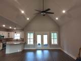 2006 Mcmahan Hollow Rd - Photo 2
