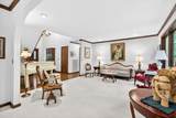 555 S Maple Ave - Photo 11