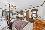 555 S Maple Ave - Photo 46