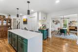 2518 Sharondale Dr - Photo 8