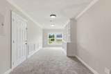 2130 Spring Hill Cir - Photo 13