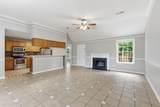 2130 Spring Hill Cir - Photo 7