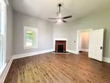 203 College St - Photo 8