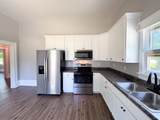 203 College St - Photo 10