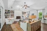 925 Ashford Ct - Photo 15