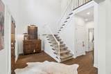 925 Ashford Ct - Photo 3