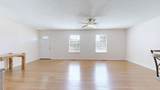 100 Waggoner St - Photo 3