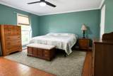2307 Hamlin Dr - Photo 16