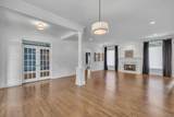 729 Harrow Ln - Photo 10