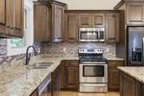 2065 Stratford Ln - Photo 12