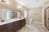 2065 Stratford Ln - Photo 16