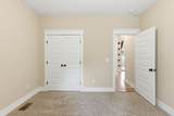 2065 Stratford Ln - Photo 25