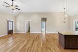 2065 Stratford Ln - Photo 26