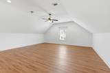 2065 Stratford Ln - Photo 28