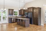 2065 Stratford Ln - Photo 9