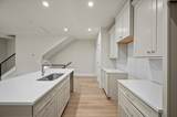 604 Summit Trl - Photo 10