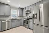 937 Phillips St - Photo 11