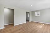 400 N Iowa Avenue - Photo 9