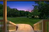 552 Jack Thomas Dr - Photo 10