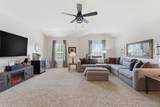 1010 Larkwood Dr - Photo 36