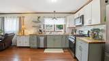 506 Johnson St - Photo 4
